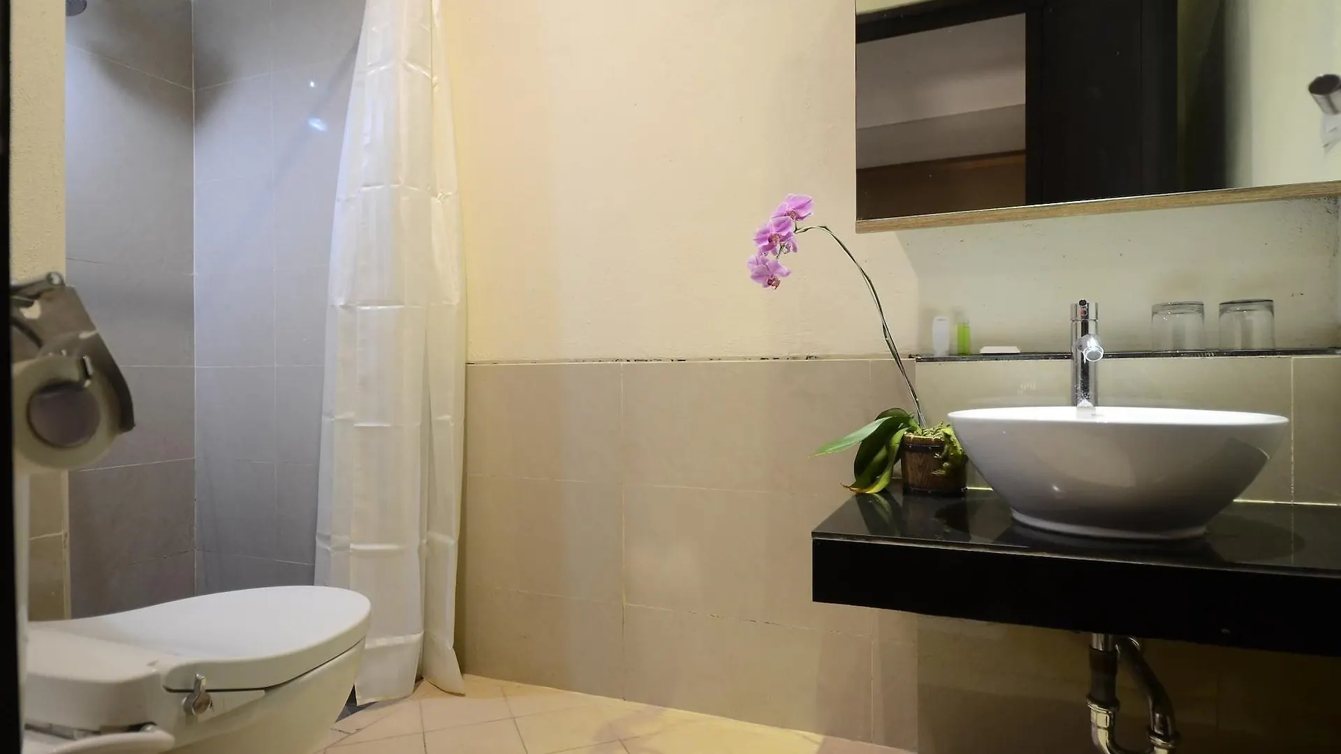 Bali Breezz Hotel Jimbaran  Jimbaran (Bali)