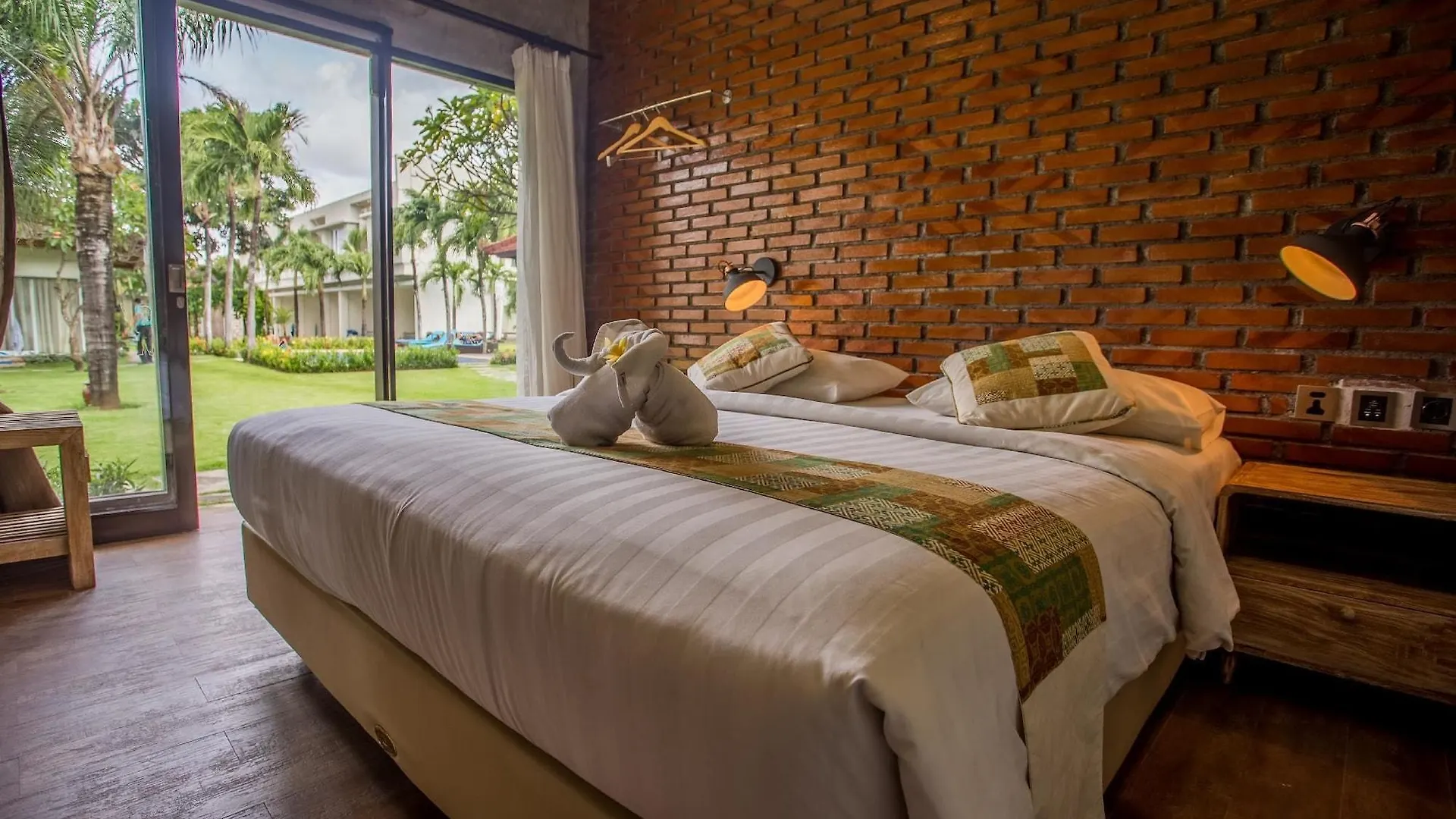 Bali Breezz Hotel Jimbaran   Jimbaran (Bali)
