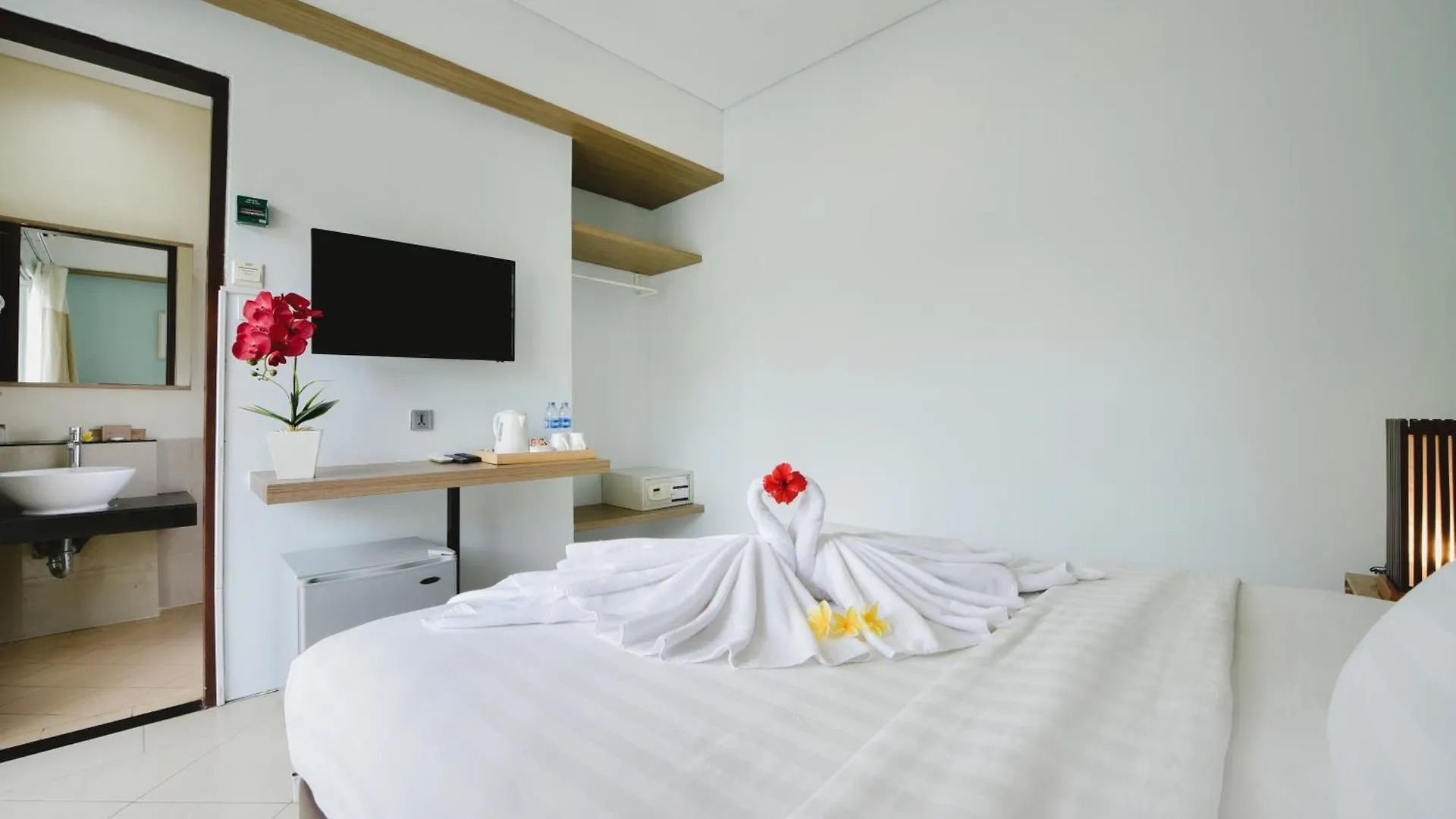 Bali Breezz Hotel Jimbaran
