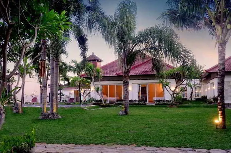Bali Breezz Hotel Jimbaran